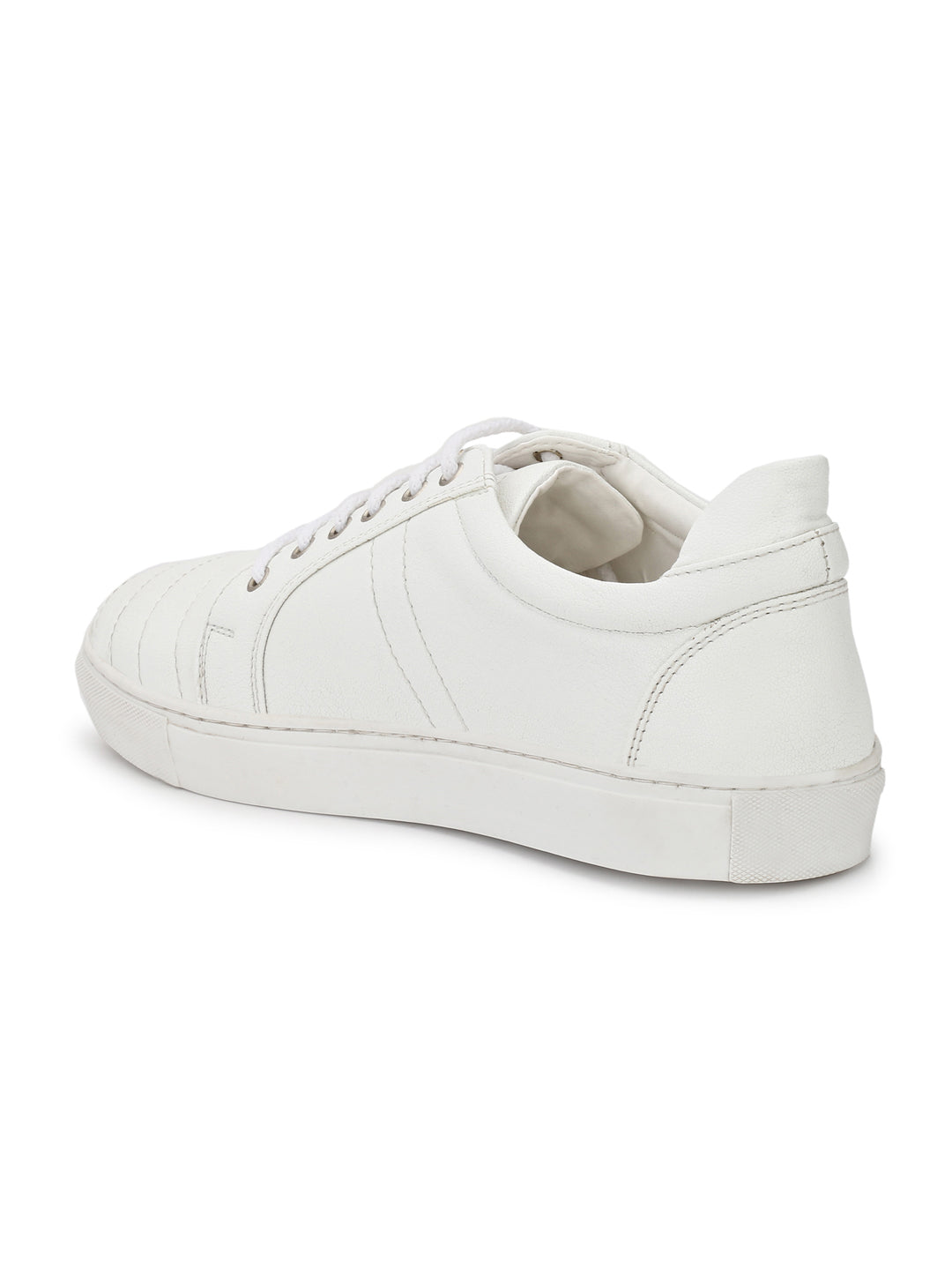 Guava Men's White Quilted Lace up Sneaker (GV15JA534)