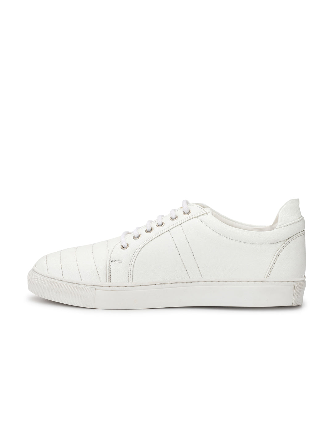 Guava Men's White Quilted Lace up Sneaker (GV15JA534)