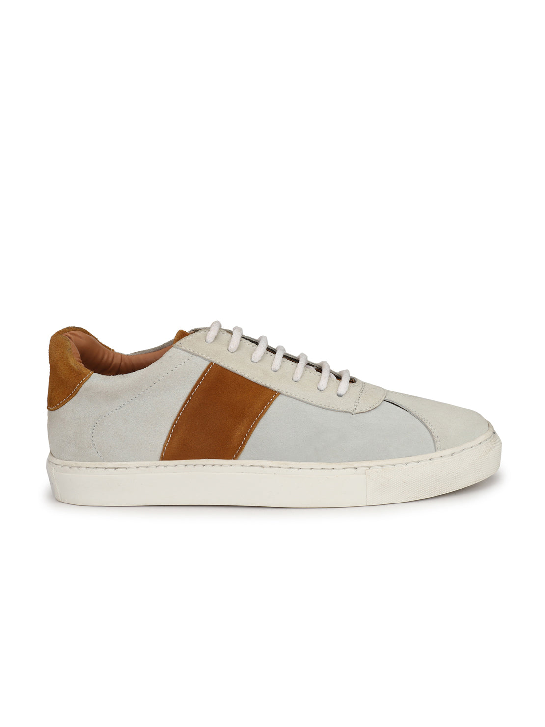 Guava Men's Off-White Hepner Lace Up Sneaker (GV15JA622)