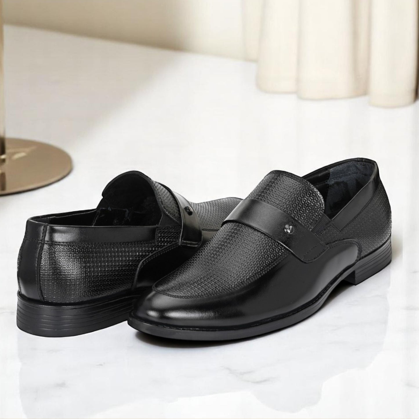 Guava Leather Mocassin Black Slip-On Semi Formal Shoes for Men's GV25JA905