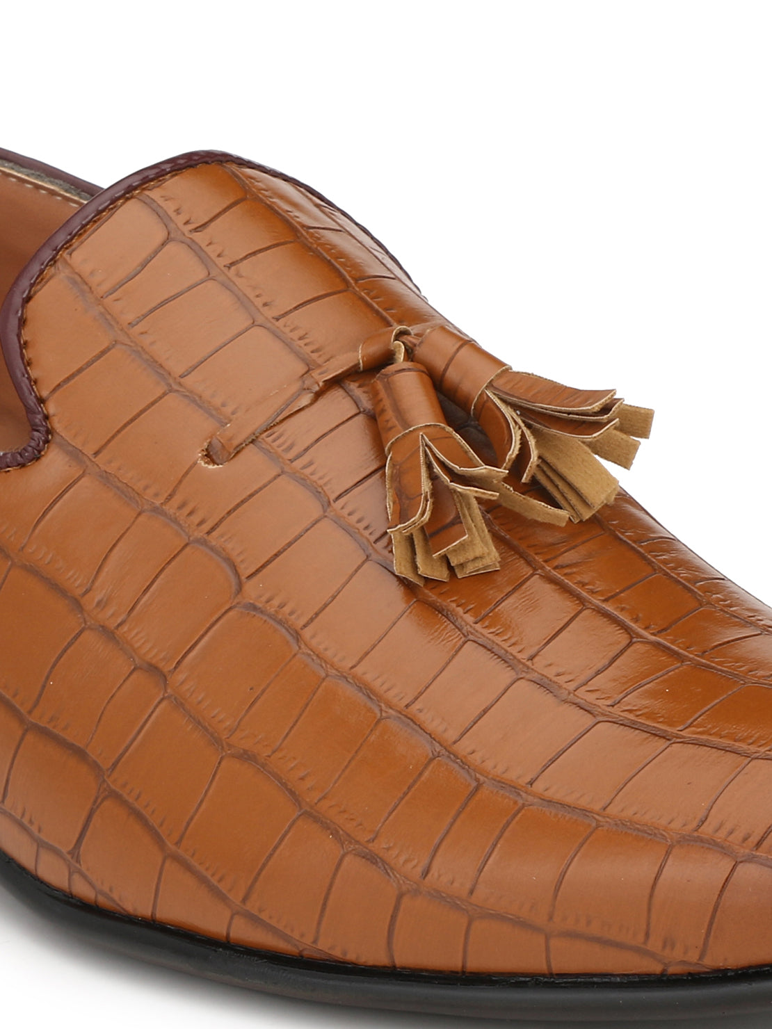 Guava Men's Tan Croco Textured Slip On Semi Formal Shoes (GV15JA653)