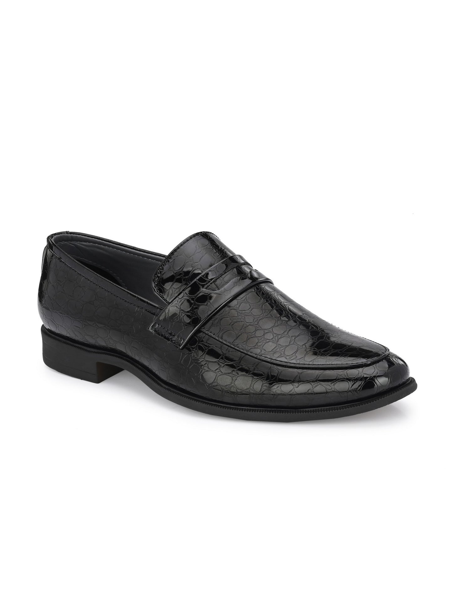 Guava Men's Black Slip On Semi Formal Shoes (GV15JA816)