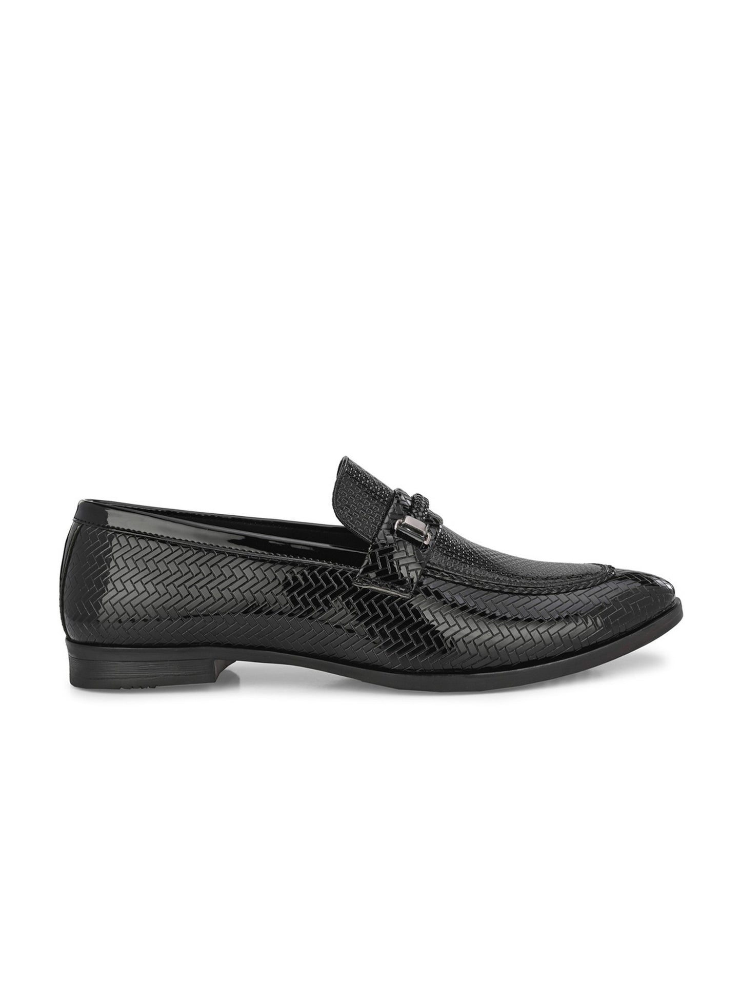 Guava Men's Black Slip On Semi Formal Shoes (GV15JA818)
