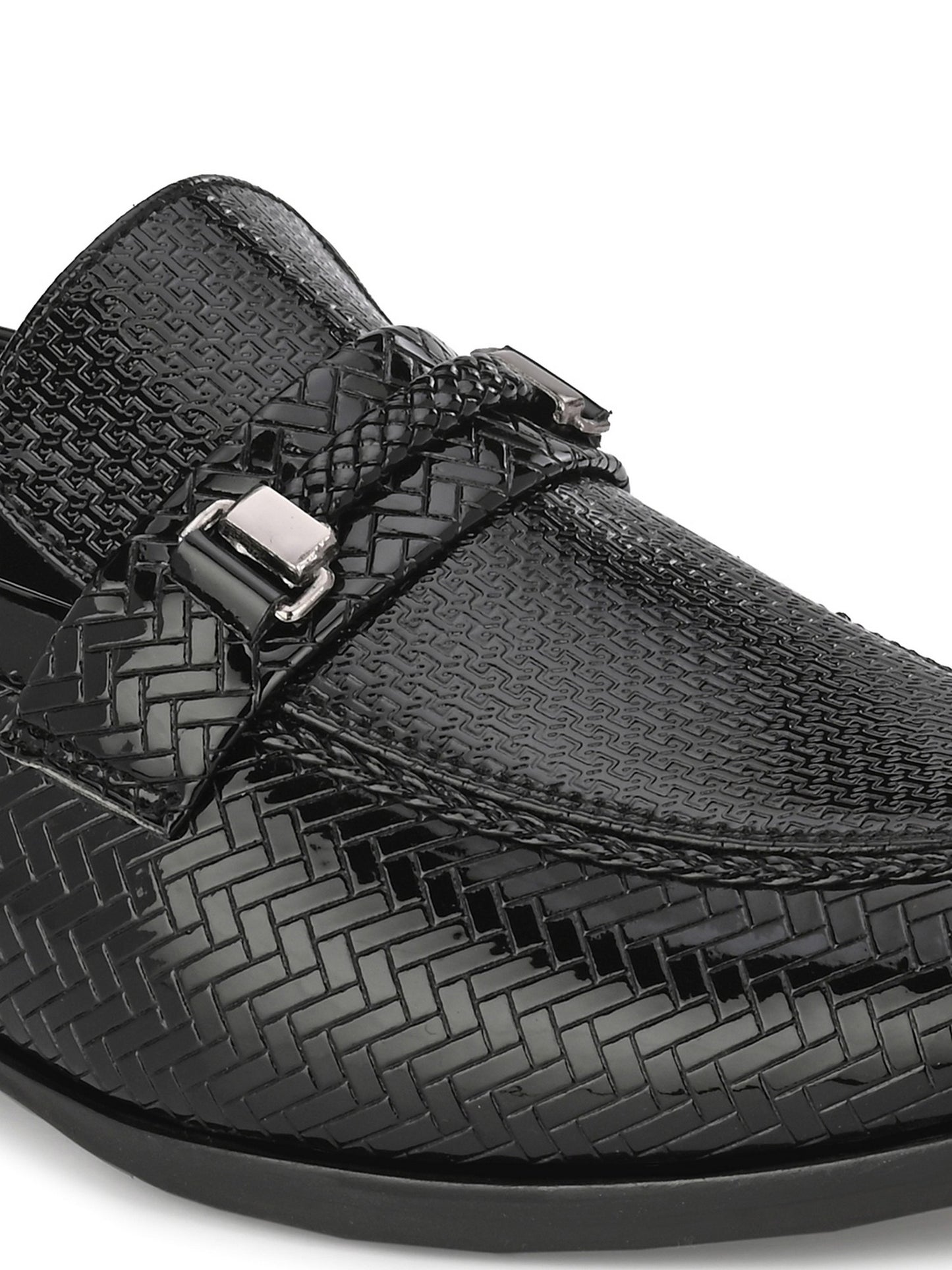Guava Men's Black Slip On Semi Formal Shoes (GV15JA818)