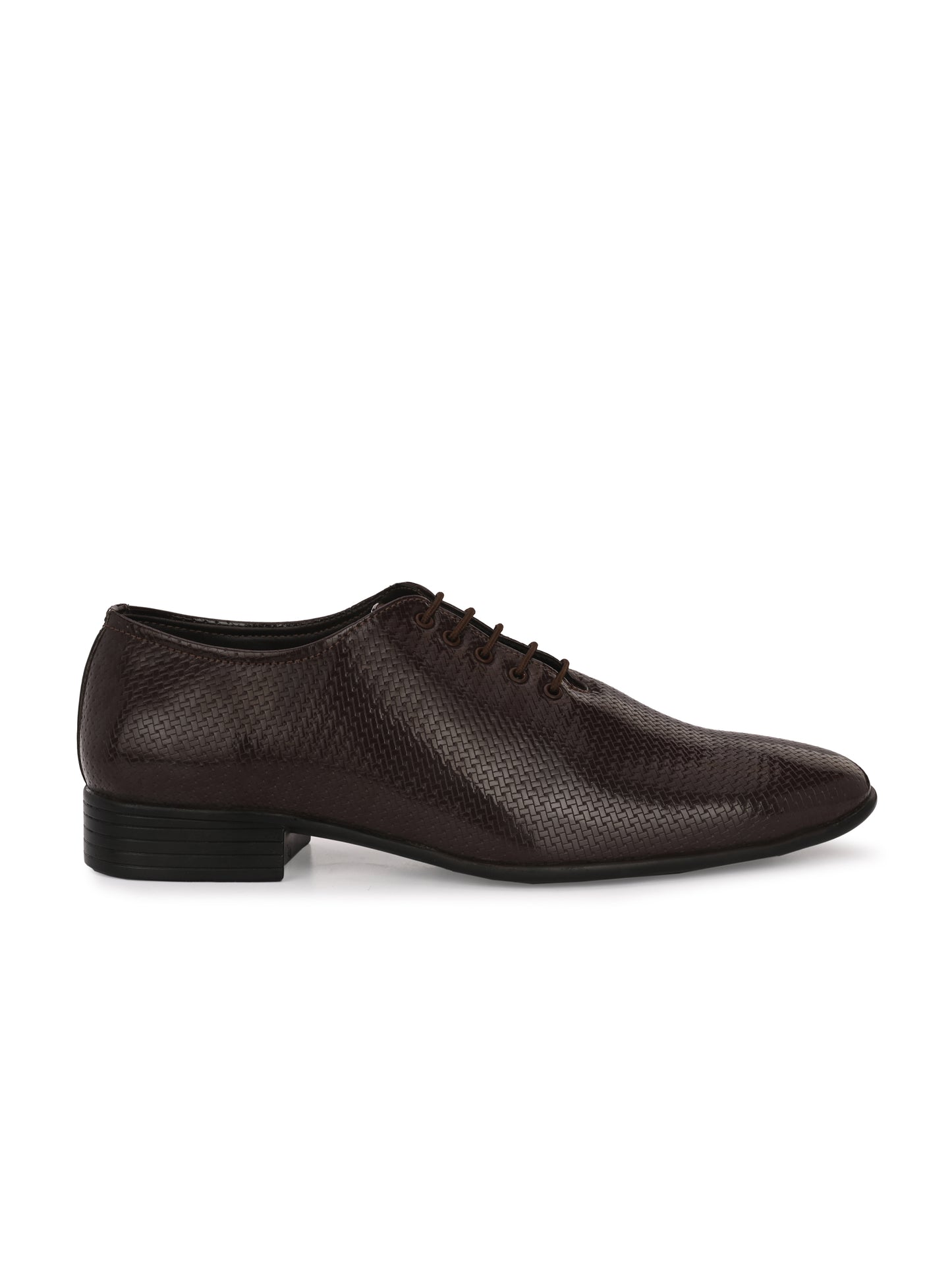 Guava Men's Brown Textured Onecut Lace Up Formal Shoes (GV15JA838)