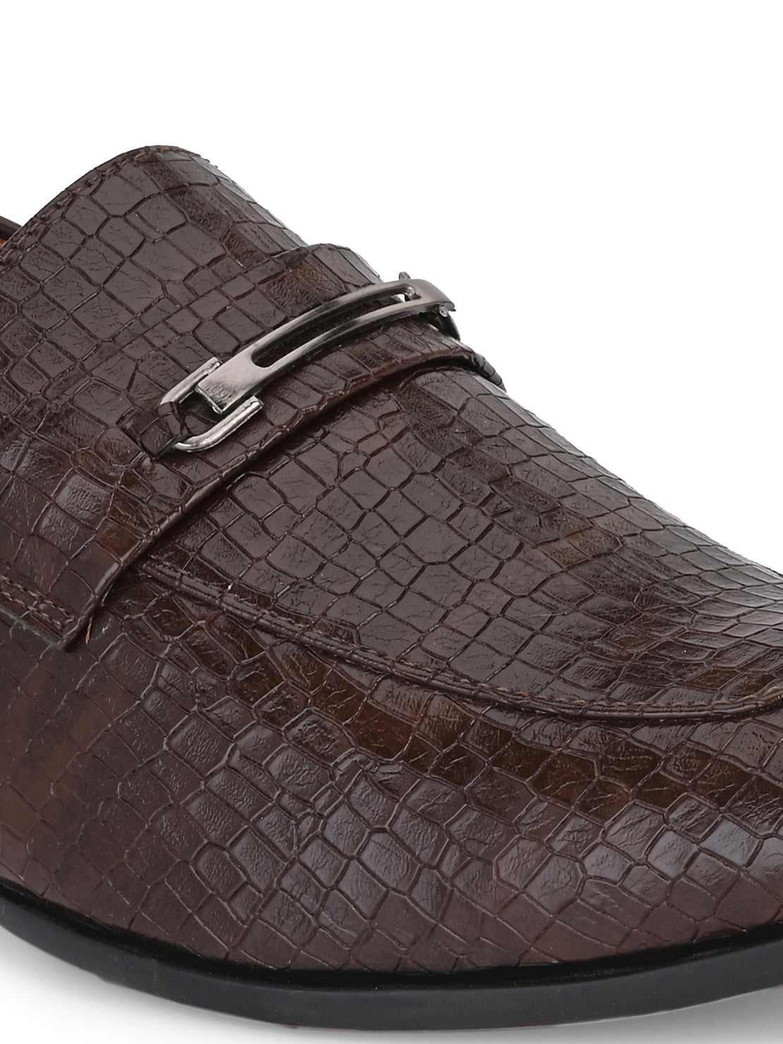 Guava Men's Brown Croco Textured Slip On Formal Shoes (GV15JA850)