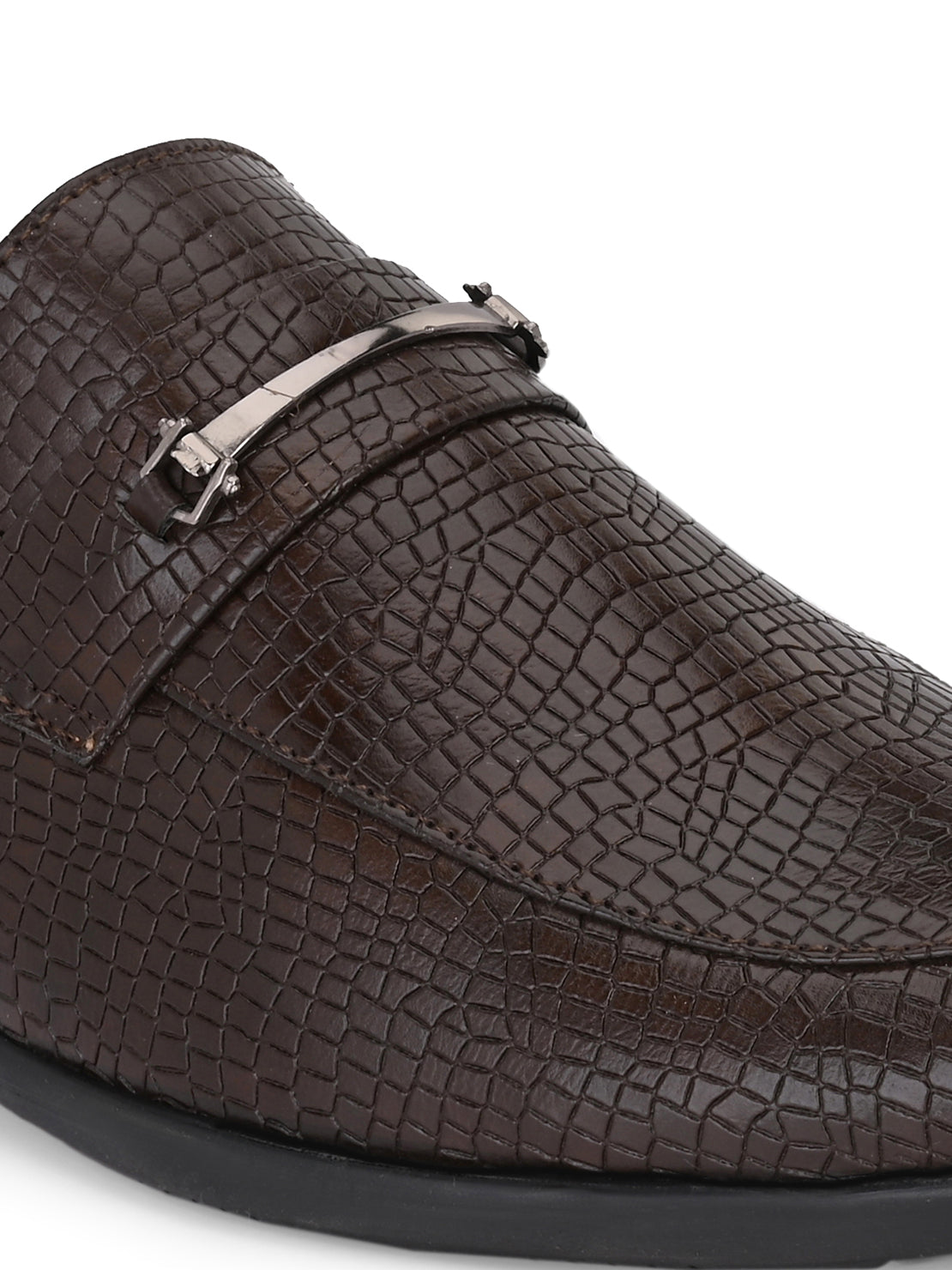 Guava Men's Brown Croco Textured Slip On Formal Shoes (GV15JA854)