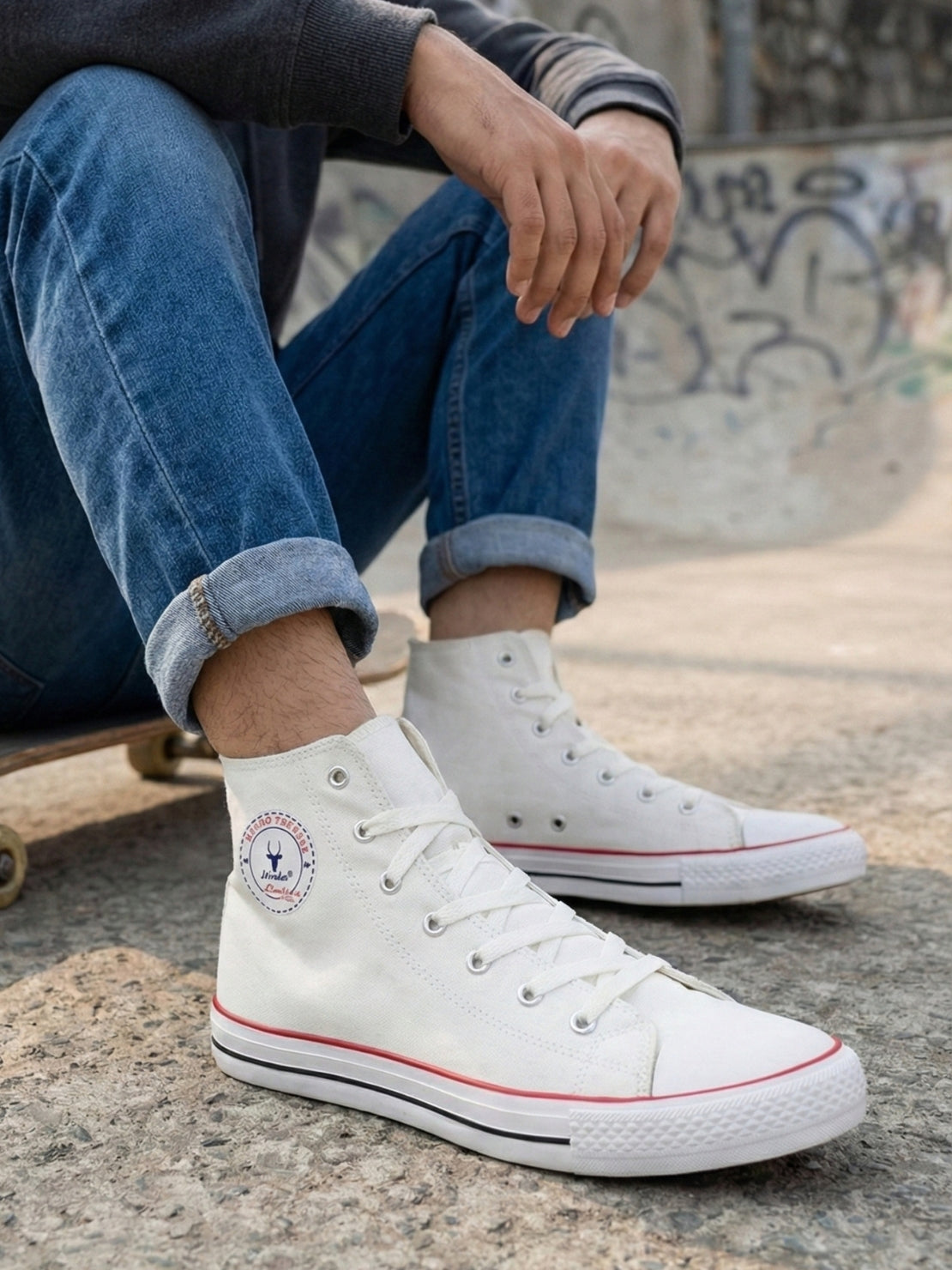 Hirolas Men's white Canvas Vulcansied Skateboard Lace Up Ankle Length Sneaker Shoes (HRL2077WHT)