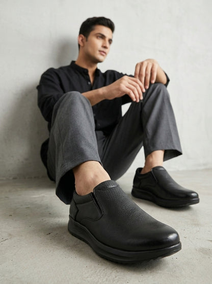 Hirolas Men's FeatherWalk Lightweight Black Semi Formal Shoes Business Casual Wear Slip-On Shoes